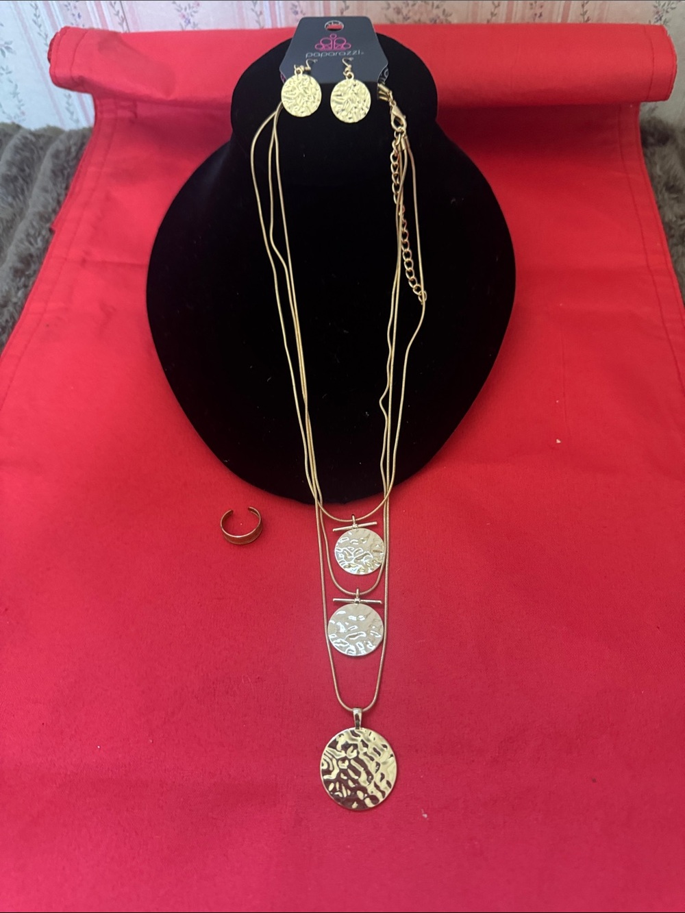Gold-Tone Layered Disc Necklace & Earring Set With Toe Ring 12”